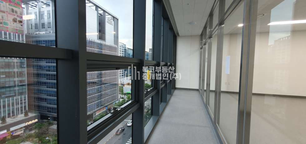 서울 금천구 가산동 459-21 가산디지털단지역 8분 역세권 신축 섹션오피스 월세 매물번호 10043 사진 19