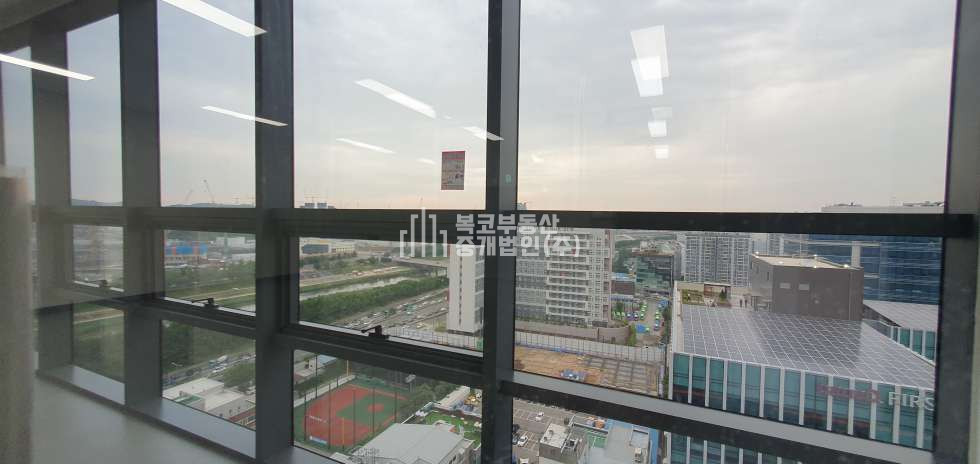 서울 금천구 가산동 459-21 가산디지털단지역 8분 역세권 신축 섹션오피스 월세 매물번호 10043 사진 21