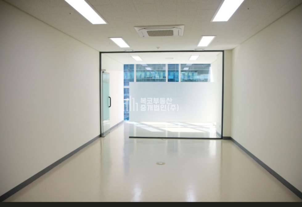 서울 금천구 가산동 가디역,역세권 7분,실사용14,깔끔한,가성비 좋은 섹션오피스 월세 매물번호 10052 사진 3