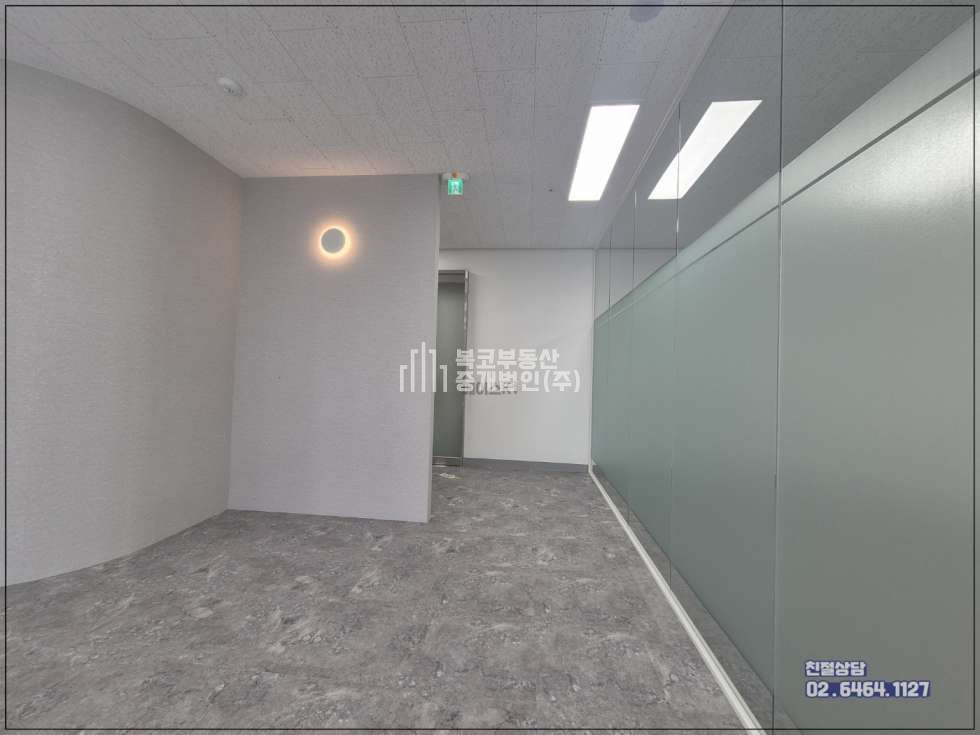 서울 금천구 가산동 가산어반워크II동 O가디역4분O코너O고급인테리어O룸4O탕비실O창고O 월세 매물번호 10069 사진 12